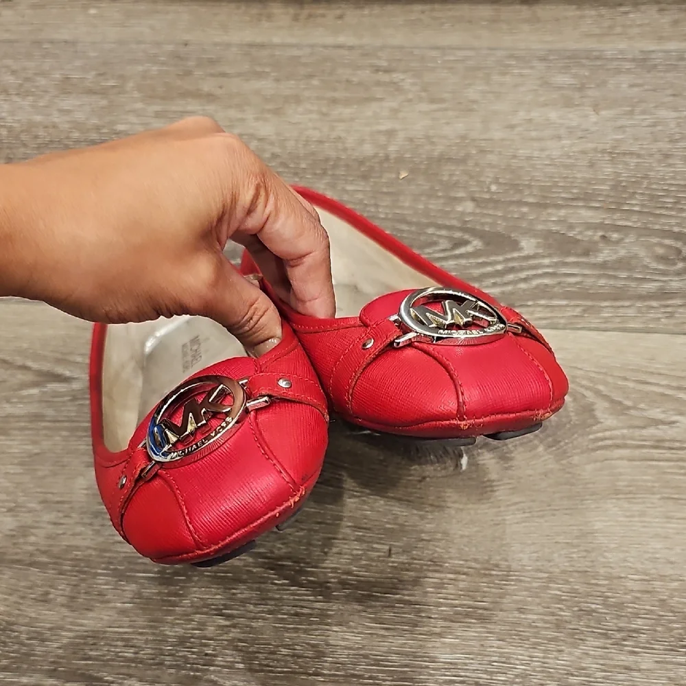 MICHAEL KORS Gorgeous Red Saffiano Leather Flats